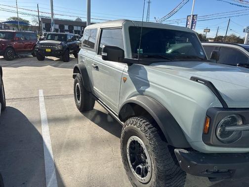 2022 Ford Bronco Badlands