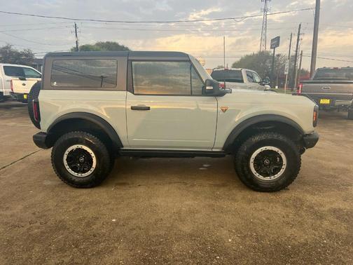 2022 Ford Bronco Badlands