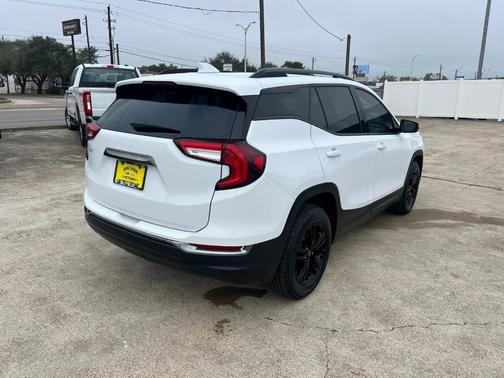 2023 GMC Terrain AT4