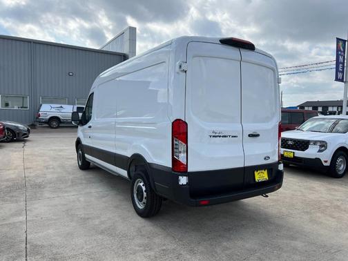 2026 Ford Transit-250 148 WB Medium Roof Cargo