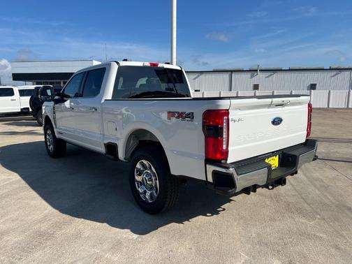2026 Ford F-250 Lariat