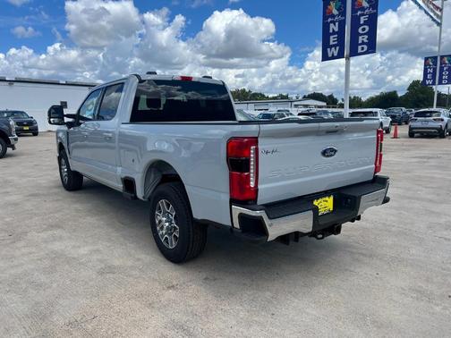 2026 Ford F-350 Lariat Super Duty