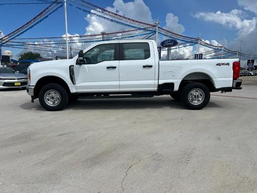 2023 Ford F-250 XL