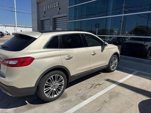 Platinum Dune Metallic 2016 Lincoln MKX Reserve