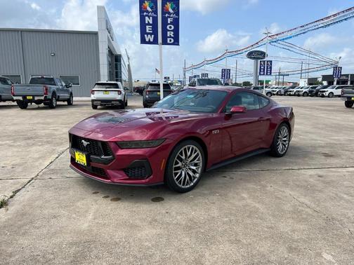 2025 Ford Mustang GT