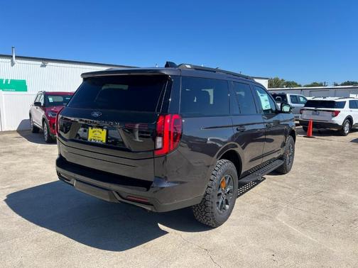 2025 Ford Expedition Tremor