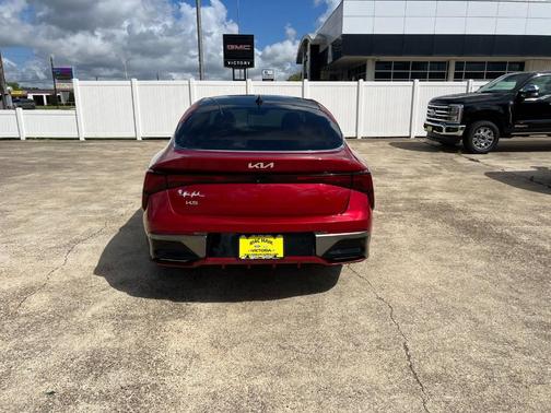 Runway Red 2025 Kia K5 EX