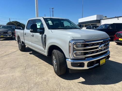 2026 Ford F-350 Lariat Super Duty
