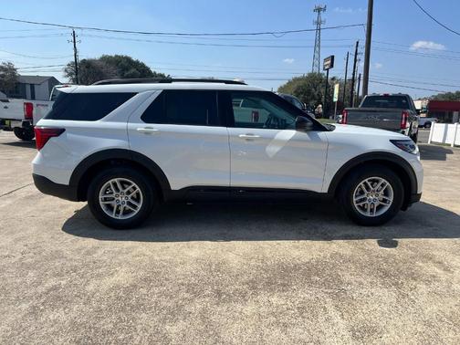 White 2026 Ford Explorer Active