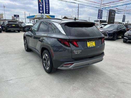 Gray 2026 Hyundai TUCSON SEL