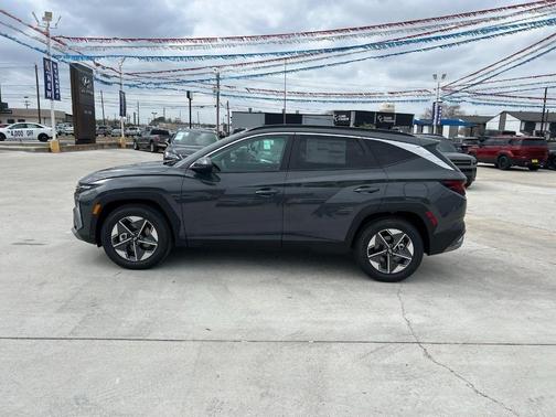 Gray 2026 Hyundai TUCSON SEL