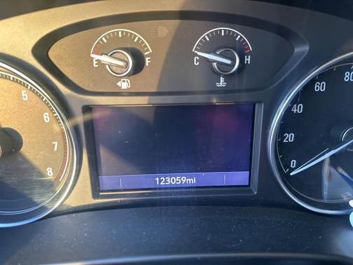 2020 Buick Enclave Essence