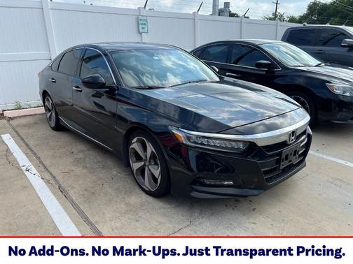 Crystal Black Pearl 2018 Honda Accord Touring