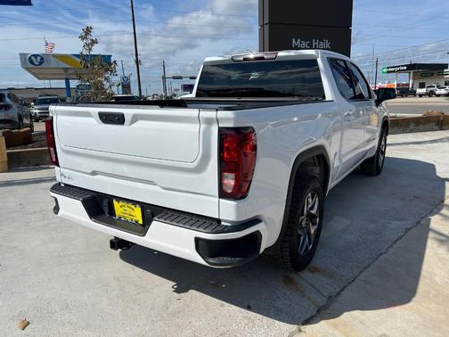 Summit White 2022 GMC Sierra 1500 SLE