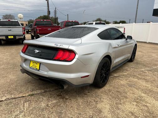 2018 Ford Mustang EcoBoost