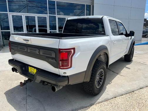 Oxford White 2020 Ford F-150 Raptor