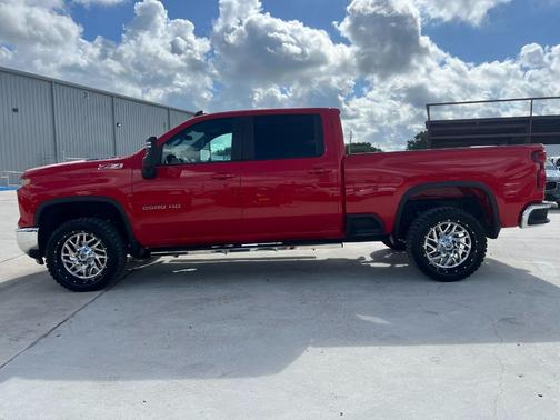 2024 Chevrolet Silverado 2500 LT