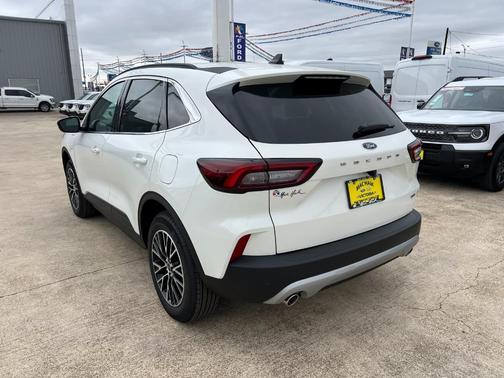 2026 Ford Escape PHEV