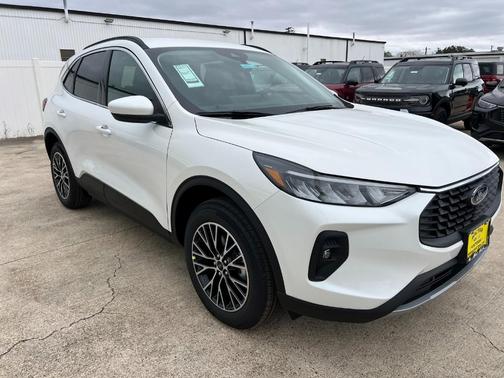 2026 Ford Escape PHEV