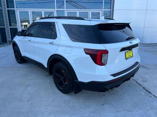 White Metallic 2020 Ford Explorer ST