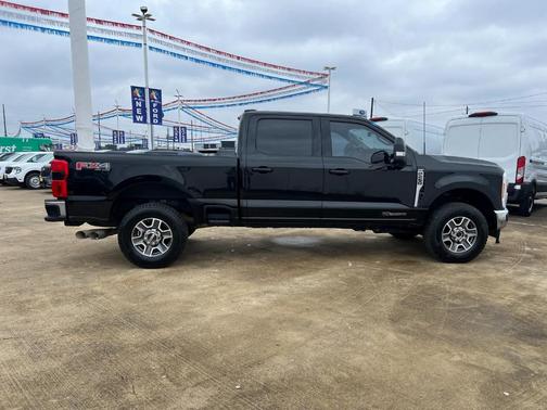 2023 Ford F-250 Lariat