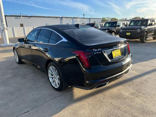 2022 Cadillac CT5 Luxury RWD
