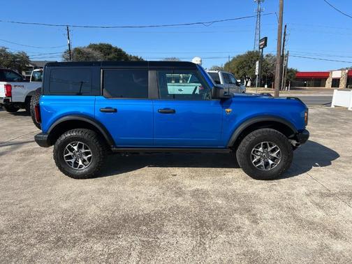 2024 Ford Bronco Badlands