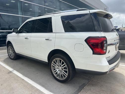 Star White 2023 Ford Expedition Limited