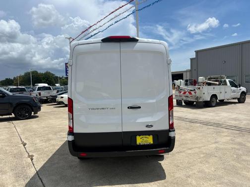 2025 Ford Transit-250 148 WB Medium Roof Cargo