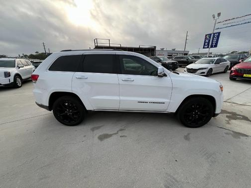 2021 Jeep Grand Cherokee Summit
