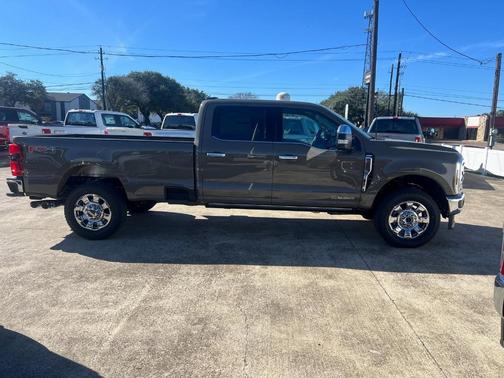 2026 Ford F-350 Lariat Super Duty