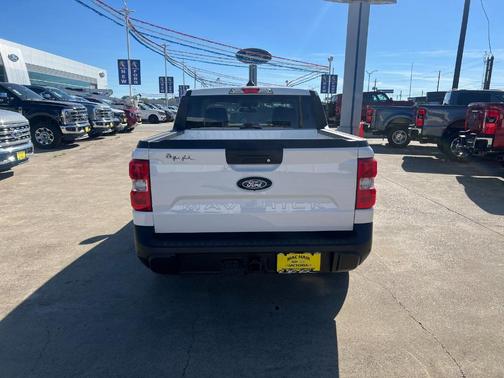 Oxford White 2026 Ford Maverick XL