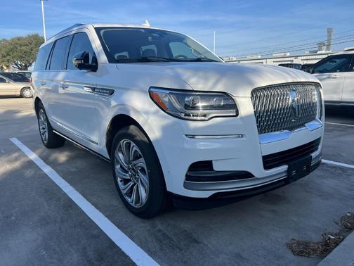 2022 Lincoln Navigator Reserve