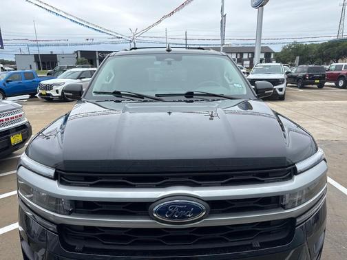 Black Metallic 2022 Ford Expedition XLT