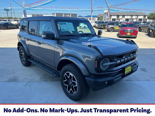 Gray Metallic 2024 Ford Bronco Outer Banks
