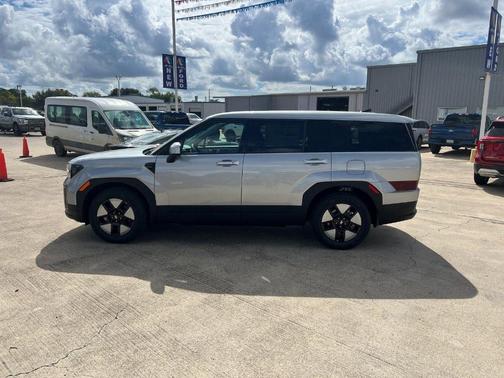 Shimmering Silver 2026 Hyundai SANTA FE HEV SE