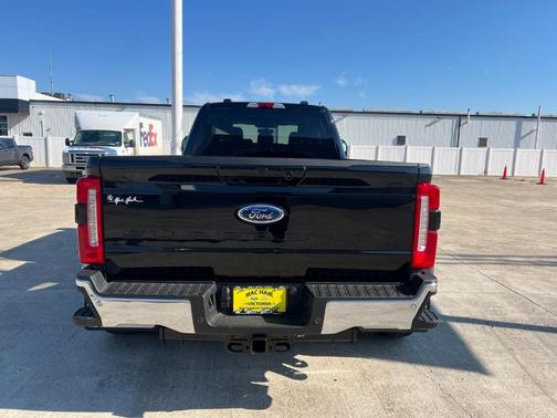 2026 Ford F-350 Lariat Super Duty