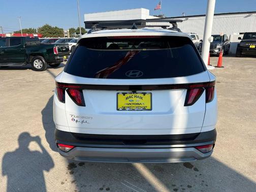 2025 Hyundai TUCSON SEL