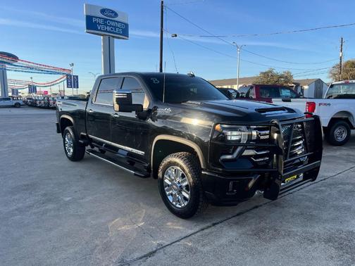 2024 Chevrolet Silverado 2500 High Country