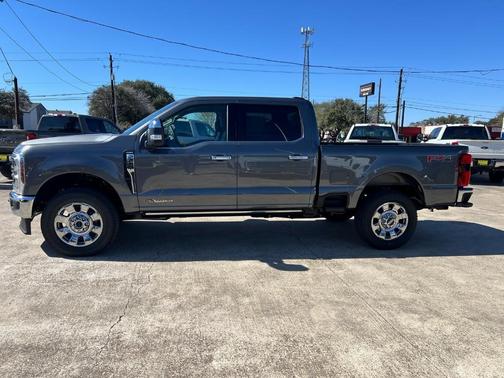2026 Ford F-250 Lariat