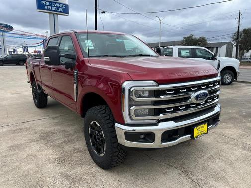 2026 Ford F-250 Lariat