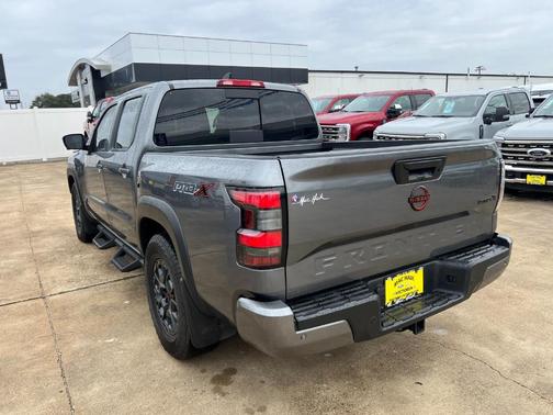 2024 Nissan Frontier PRO-X