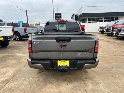 2024 Nissan Frontier PRO-X