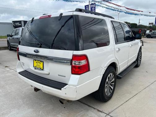 White Platinum Clearcoat Metallic 2015 Ford Expedition XLT
