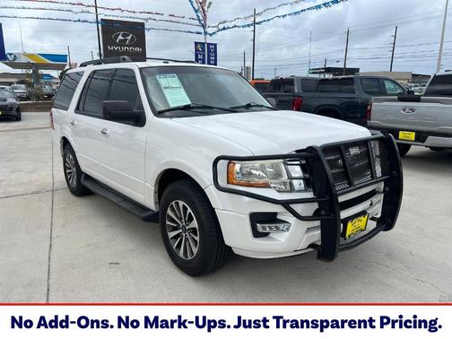 White Platinum Clearcoat Metallic 2015 Ford Expedition XLT