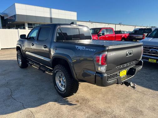 2021 Toyota Tacoma TRD Sport