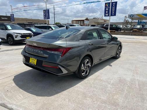 Amazon Gray 2026 Hyundai ELANTRA Limited