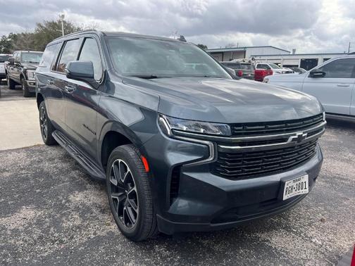 2021 Chevrolet Suburban RST