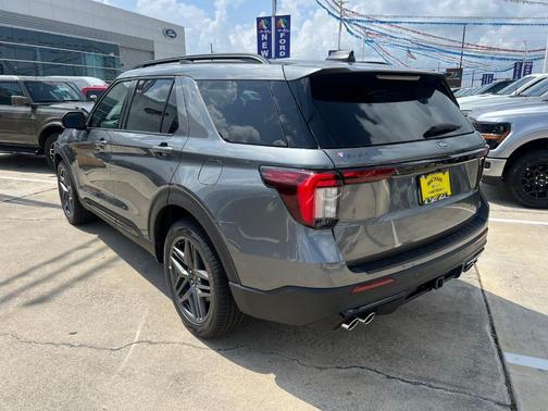 Gray 2026 Ford Explorer ST