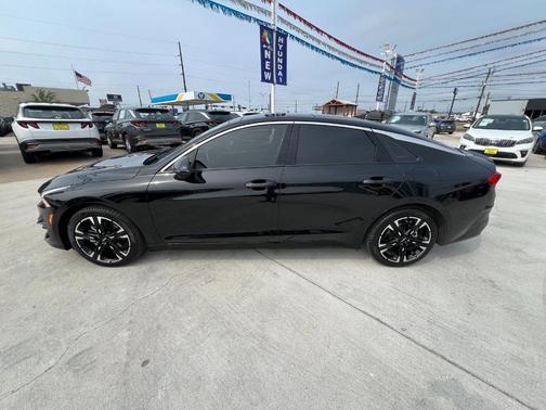 2024 Kia K5 GT-Line
